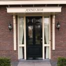 Huis met drie dezelfde dakkapellen - 4